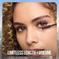 ماسكارا Sky High Burgundy Haze لتطويل وتكثيف الرموش من Maybelline - الصورة 5